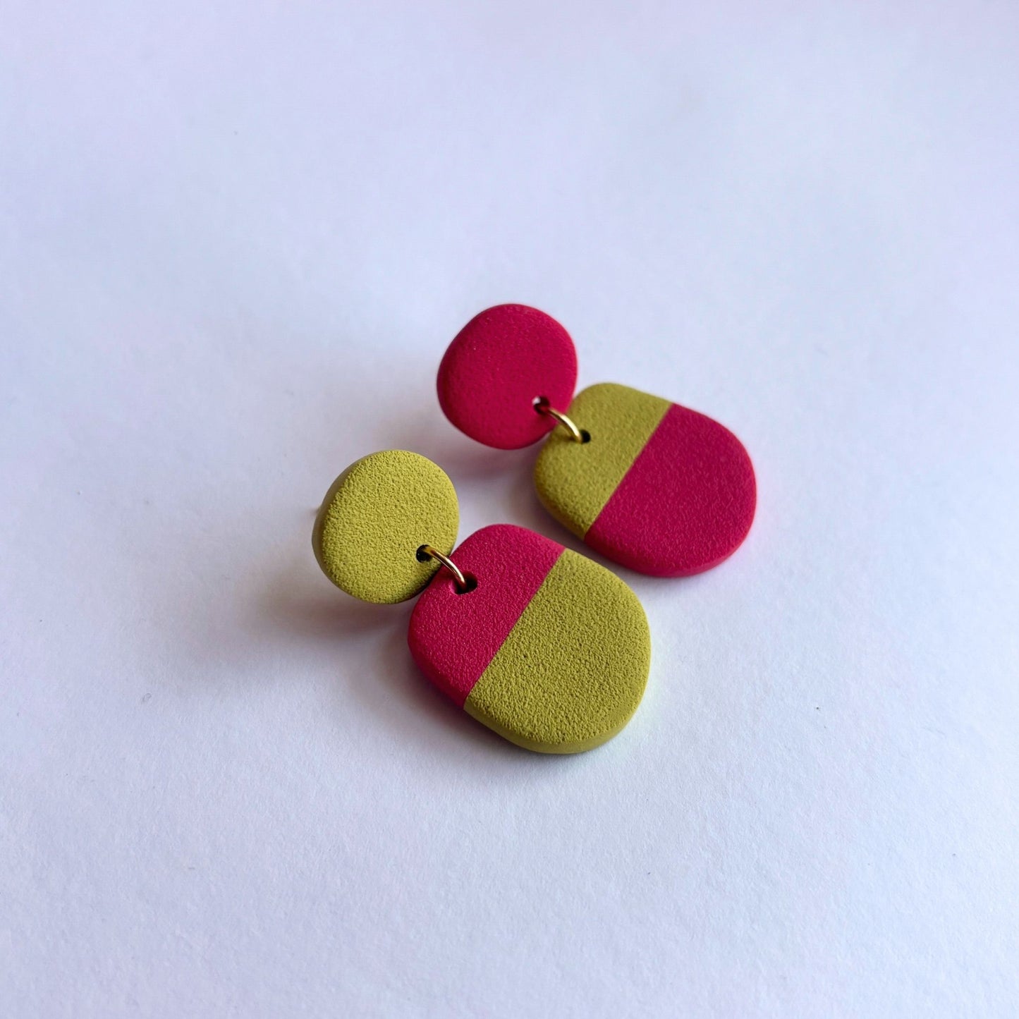 Pendientes Isa