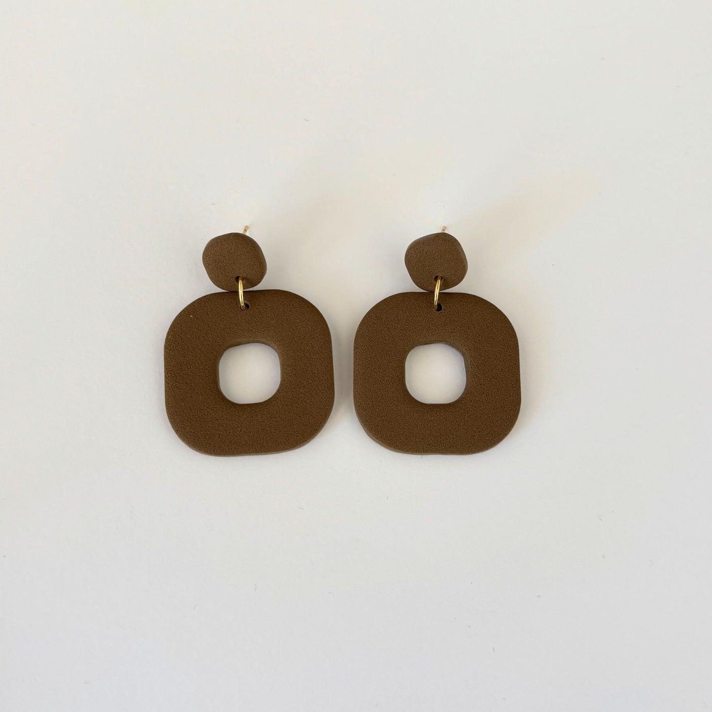 Pendientes Naya