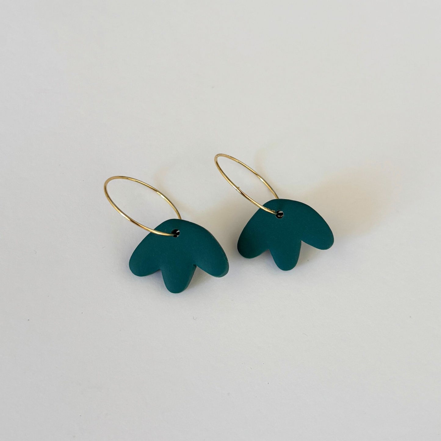 Pendientes Maina