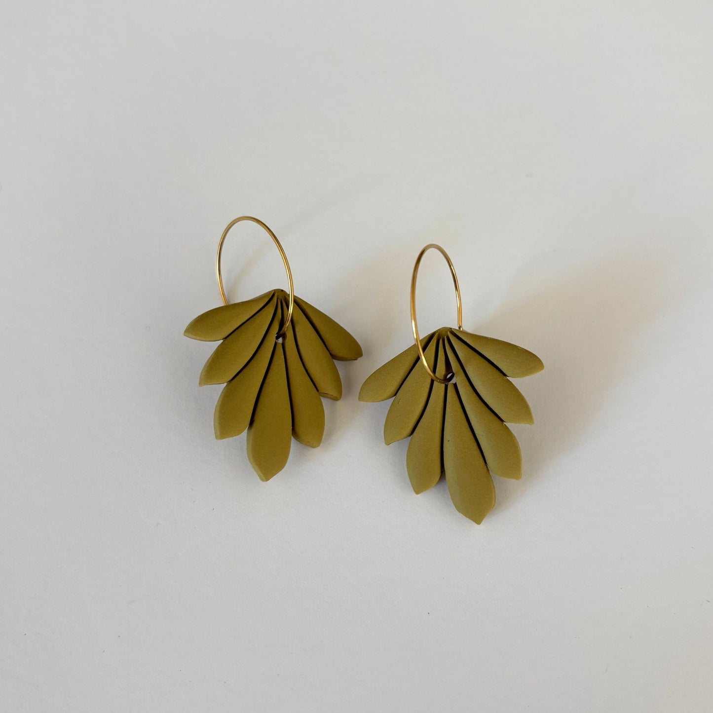 Pendientes Hoja