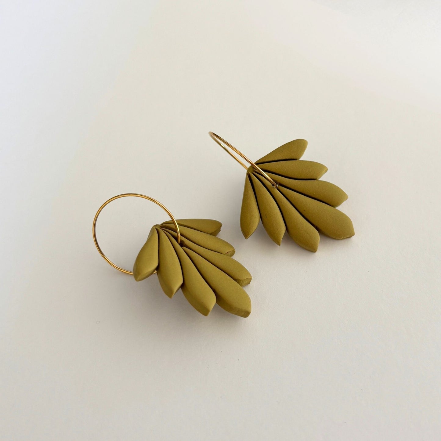 Pendientes Hoja