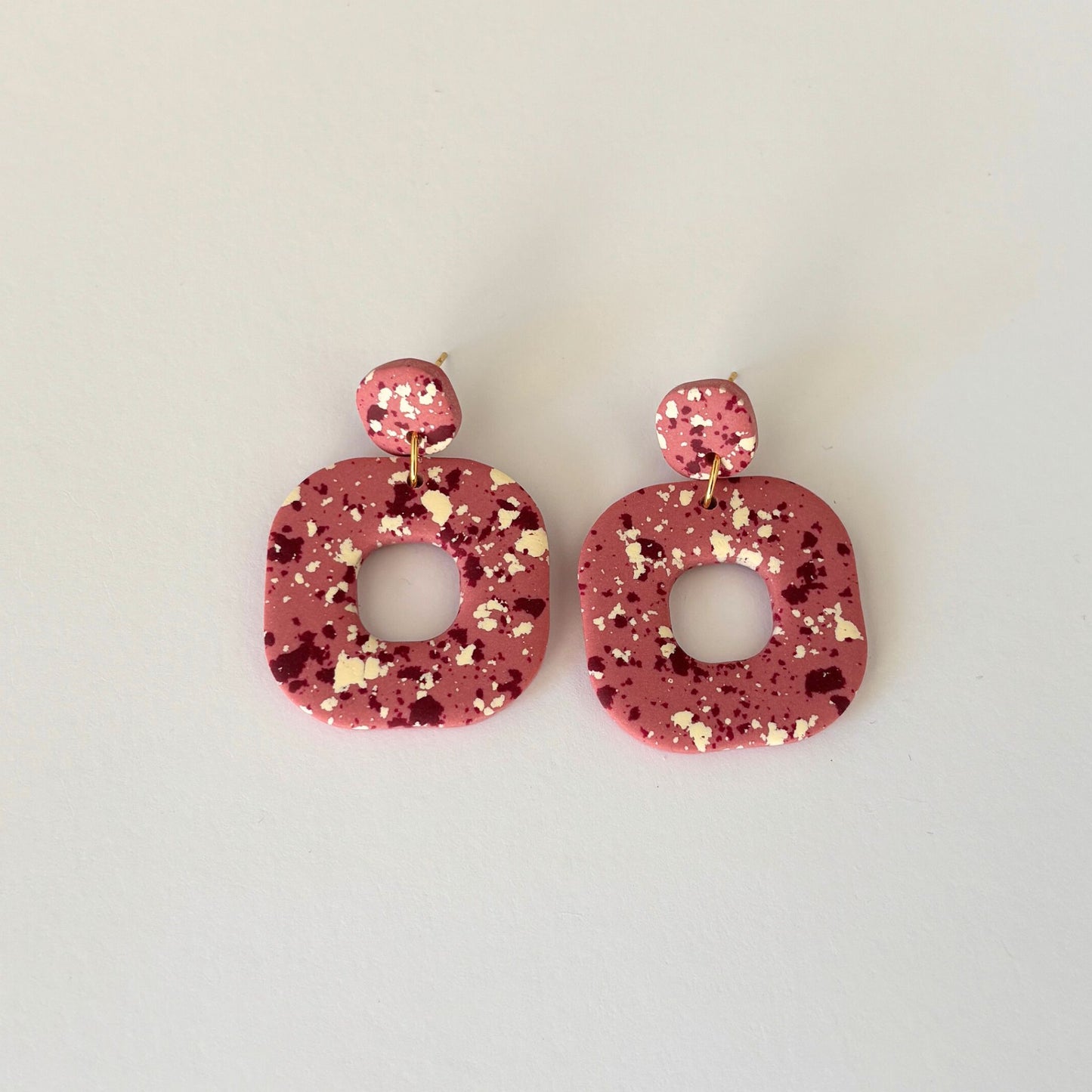 Pendientes Naya