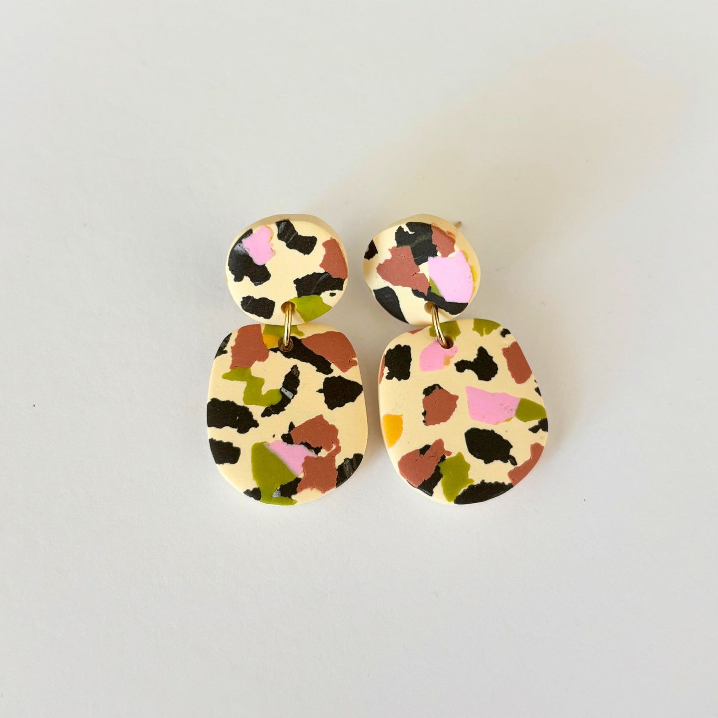 Pendientes Isa